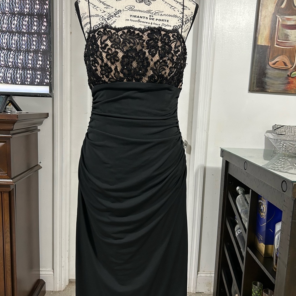 JS Boutique Black Strapless Lace Dress